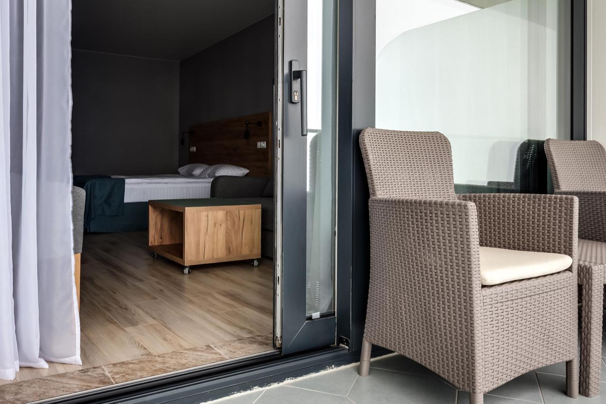 Optima Collection Miramar Chornomorsk Hotel Exterior photo