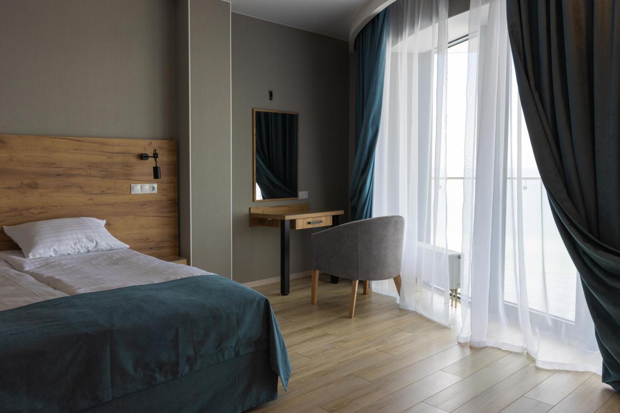 Optima Collection Miramar Chornomorsk Hotel Exterior photo