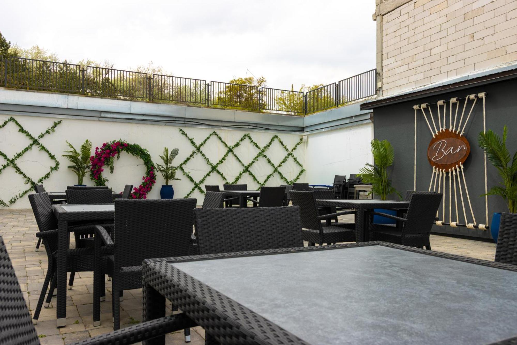 Optima Collection Miramar Chornomorsk Hotel Exterior photo